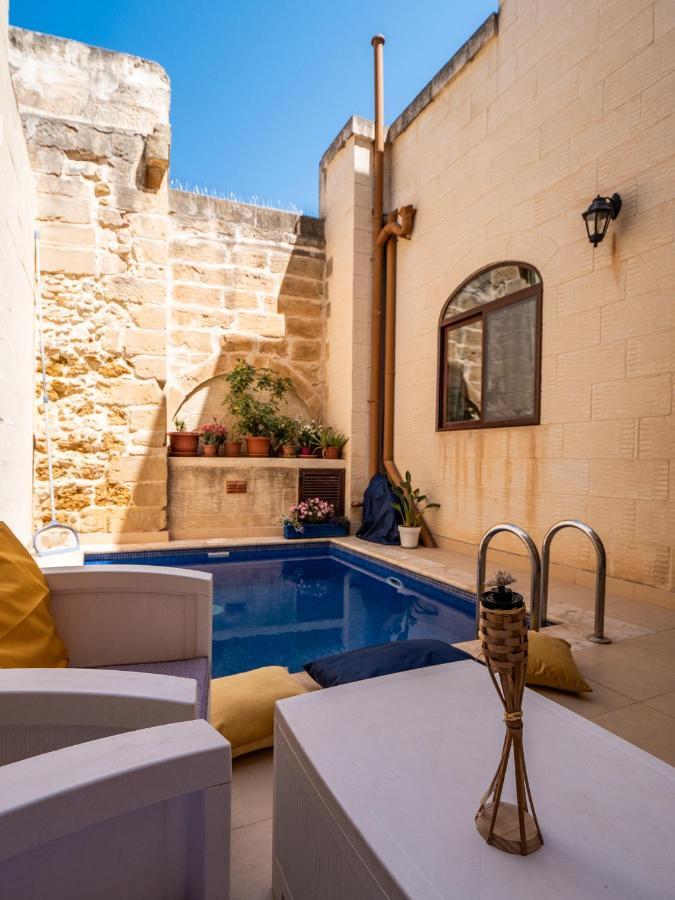 250 Yo Tal-Bambinu Boutique Farmhouse ซากฮรา ภายนอก รูปภาพ